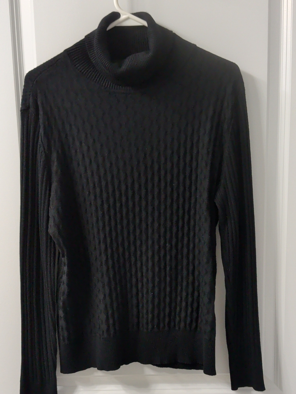 Carolyn Taylor Black Ribbed Turtleneck Sweater